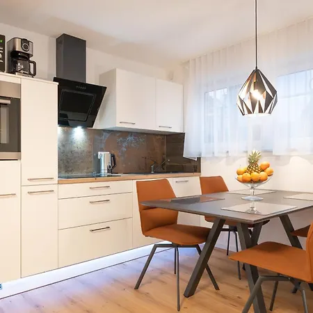 Apartman Time4you Am Bodensee Mit Pool Sauna Kamin *